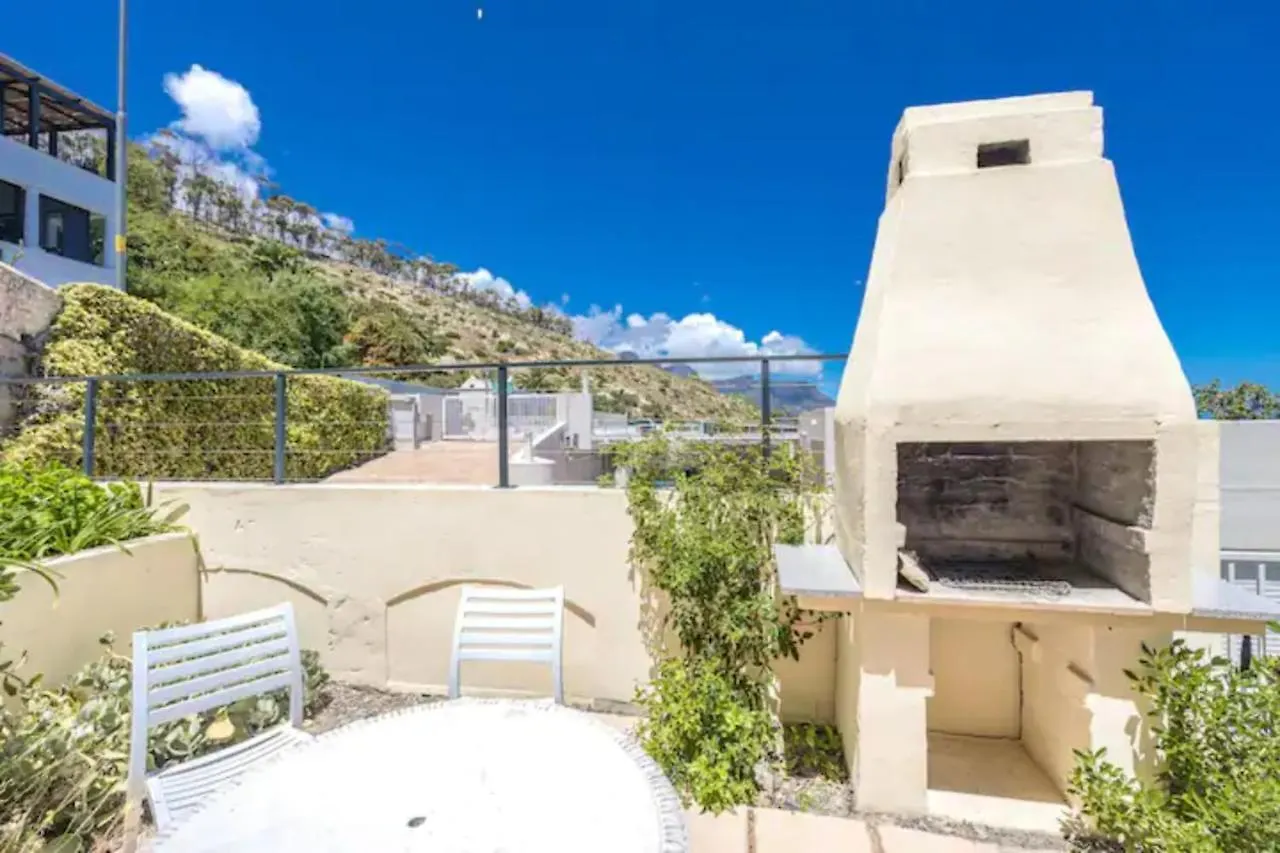 Quaint Cottage In Clifton Cape Town 0*,  South Africa